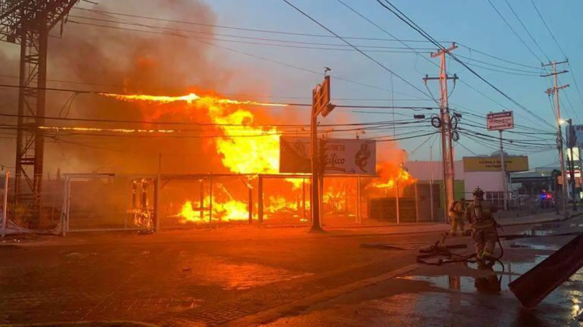 Incendio La Carreta del Pacífico